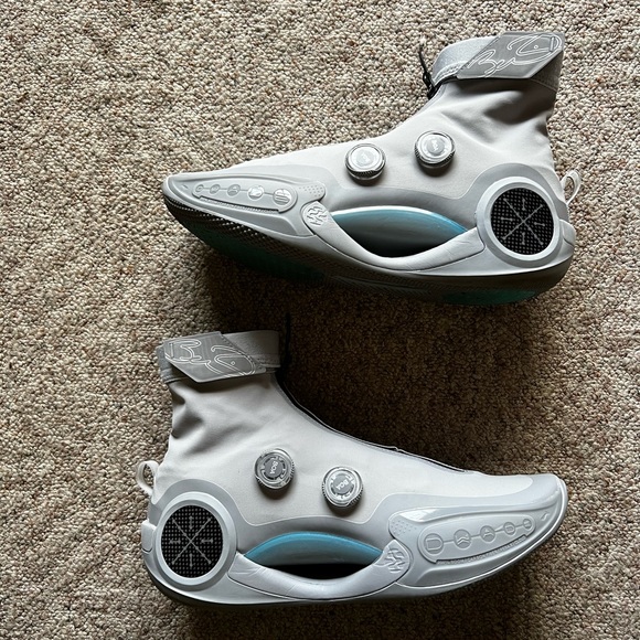 Way of Wade 9 Infinity "Gray Boy" size 14.5 - Picture 2 of 16